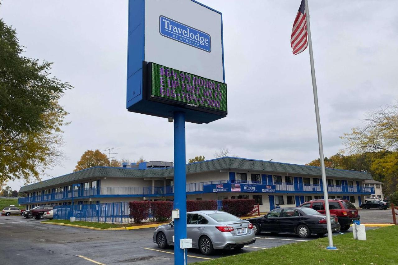 Travelodge By Wyndham Grand Rapids North Walker Exterior foto